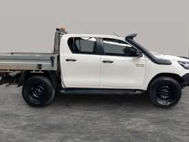 2020 Toyota Hilux 4x4 SR Dual Cab T/Diesel (Auto) - picture1' - Click to enlarge