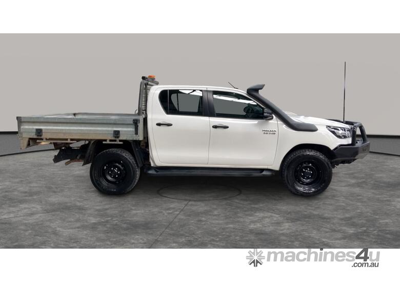 2020 Toyota Hilux 4x4 SR Dual Cab T/Diesel (Auto)