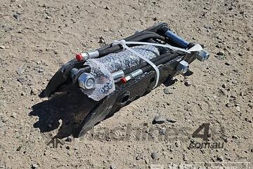 Un  2026 Captok Thumb to suit Excavator