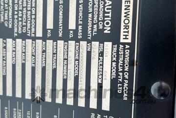 1999 Kenworth K104 Prime Mover Sleeper Cab