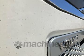 2017 Volvo FH16 Prime Mover Sleeper Cab