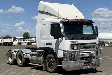 Volvo 2002   FM12 PRIME MOVER