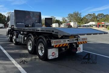 Hooklift Tray Beaver Tail