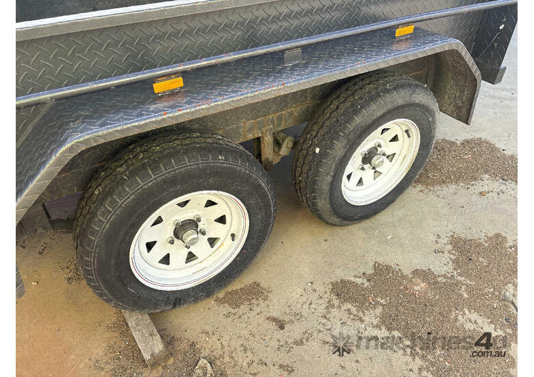 2025 Smick Welding  Tandem Axle