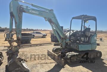Kobelco 4.5 tonne Excavator for sale