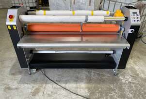 Laminator for signwriting industry