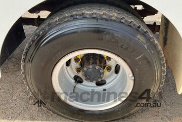 2008 Hino 500 GT 1322 EWP Day Cab