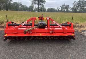 Rotary Hoe Stone Burrier 3100