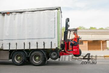 Manitou TMM 25 Truck Mounted Forklift with 2.5T Extensor