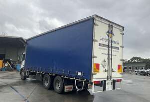 2007 Iveco Eurocargo 230E28 Curtain Sider