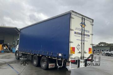 2007 Iveco Eurocargo 230E28 Curtain Sider