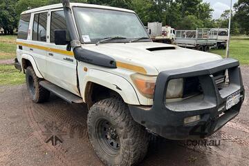 Toyota   LANDCRUISER