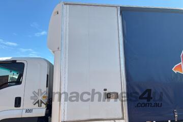 2023 Isuzu FVL 240-300 Curtainsider