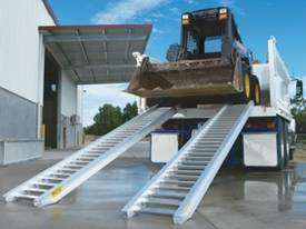 NEW SUREWELD 1.5T ALUMINIUM LOADING RAMPS - picture2' - Click to enlarge