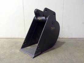 UNUSED 450MM HIGH VOLUME SAND BUCKET SUIT 8-11T EXCAVATOR D602 - picture0' - Click to enlarge