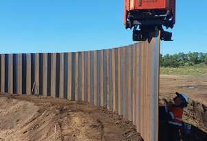 MOVAX SG-60V EXCAVATOR MOUNT PILE DRIVER (28-32T)