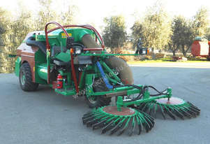 Self-propelled harvesters C 300 S