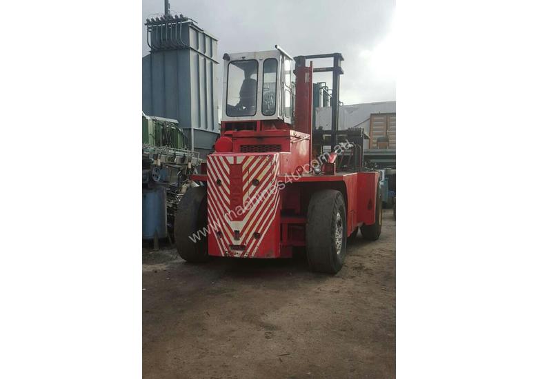 caption Container Forklift Luxford