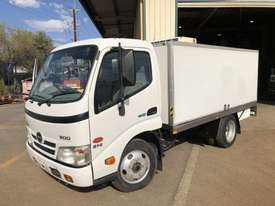 Hino 300 series 614 lunch/smoko, food vending body - picture0' - Click to enlarge