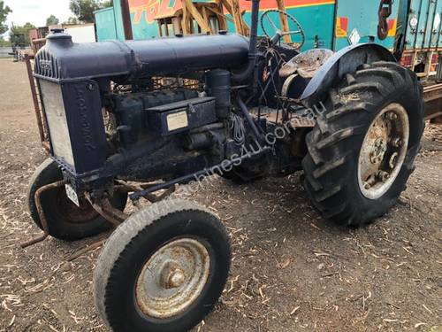 FORDSON E27N  TRACTOR