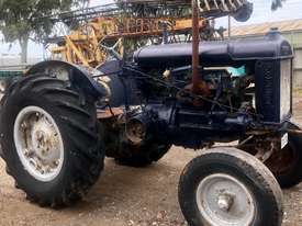 FORDSON E27N  TRACTOR - picture1' - Click to enlarge
