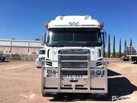 2010 Freightliner Argosy 110 - picture1' - Click to enlarge