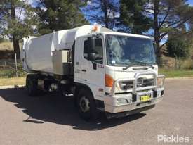 2013 Hino GH 500 1728 - picture0' - Click to enlarge