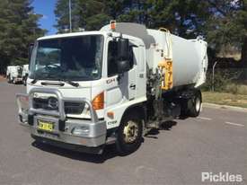 2013 Hino GH 500 1728 - picture2' - Click to enlarge