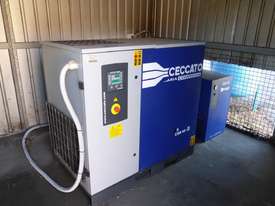 SCREW compressor - picture0' - Click to enlarge