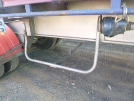 Krueger Semi Convertible Trailer - picture2' - Click to enlarge