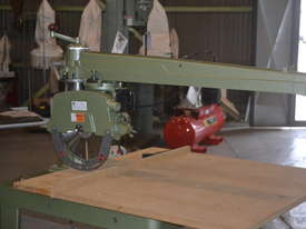 Heavy duty long stroke radial arm saw - picture0' - Click to enlarge