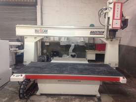 Maxi-Cam 5 Axis CNC Router - picture0' - Click to enlarge