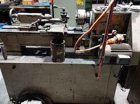 Metal Lathe and tooling - picture2' - Click to enlarge