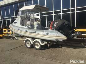2007 Cobia Boats Enforcer - picture2' - Click to enlarge