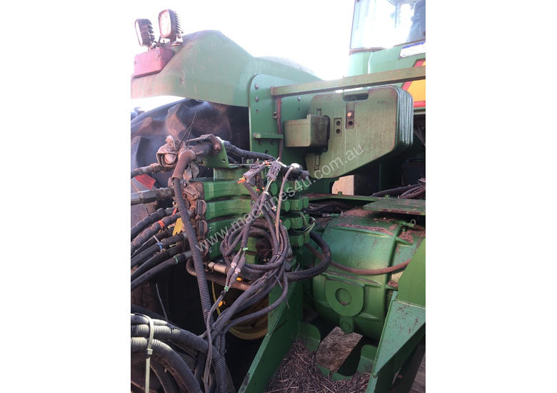 caption John Deere 9300 FWA/4WD Tractor