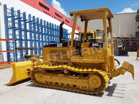 Caterpillar D4C XL III HST Bulldozer DOZCATG - picture0' - Click to enlarge