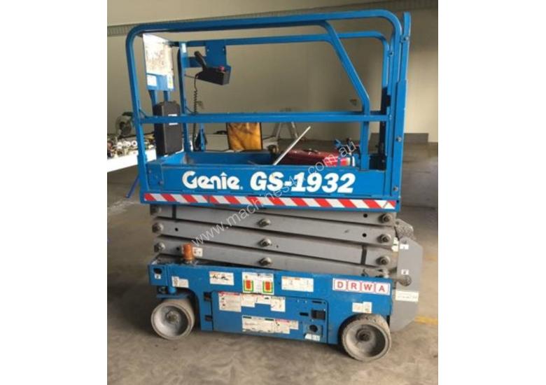 caption 19ft scissor lift electric Genie