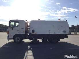 2015 Hino FE500 1426 - picture1' - Click to enlarge