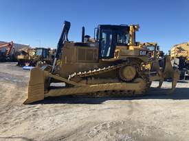 Caterpillar D7R 2 Dozer - picture2' - Click to enlarge