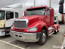 2008 Freightliner Columbia FLX - picture1' - Click to enlarge