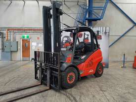 Used Forklift:  H45T Genuine Preowned Linde 4.5t - picture0' - Click to enlarge