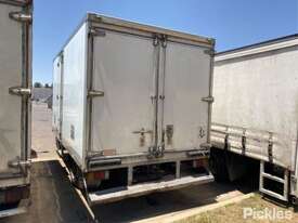 2006 Isuzu NPR 400 Long - picture2' - Click to enlarge