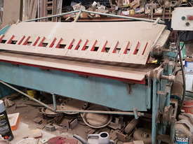 Herless Pan Brake Aussie Made Hydraulic Sheet metal Folder 2450 x 3mm - picture0' - Click to enlarge