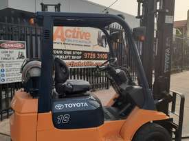  FORKLIFT TOYOTA 7FG18 3.7M LIFT 1.8 TON SIDE SHIFT FRESH PAINT ONLY $ 6500+GST - picture2' - Click to enlarge