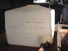 1000ltr Water / Liquid Tank - picture0' - Click to enlarge