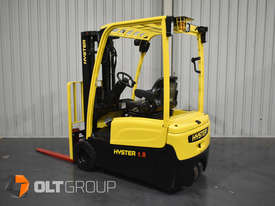 Hyster 3 Wheel Battery Electric Forklift Container Mast 2016 Model Battery 4600mm Lift Height - picture0' - Click to enlarge