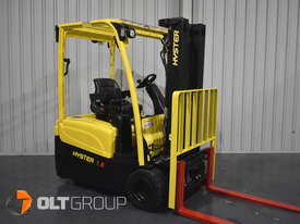 Hyster 3 Wheel Battery Electric Forklift Container Mast 2016 Model Battery 4600mm Lift Height - picture1' - Click to enlarge
