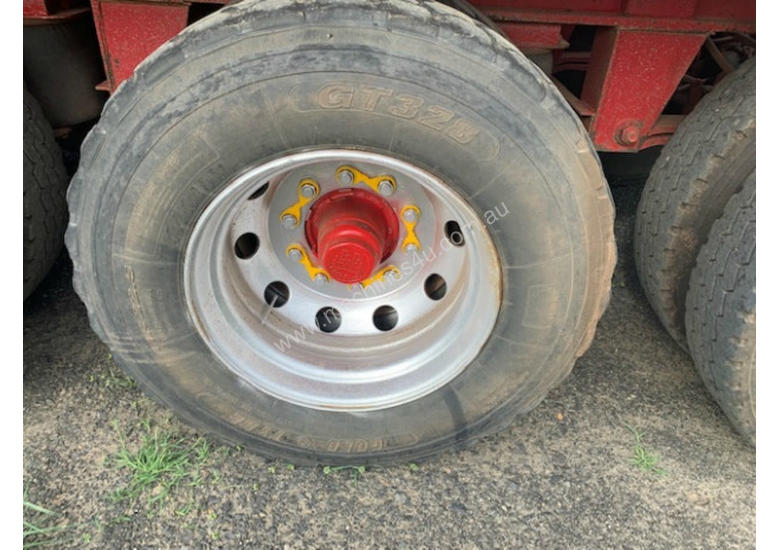 caption Tristar Industries R/T Lead/Mid Side tipper Trailer