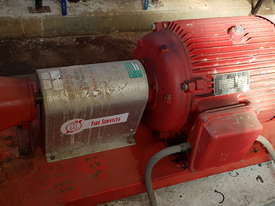Water   Pump . Must  sell !! make  an  offer!!! - picture0' - Click to enlarge
