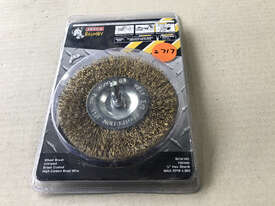 Josco Brumby Spindle-Mounted Wheel Brush 100mm BCW100 - picture0' - Click to enlarge